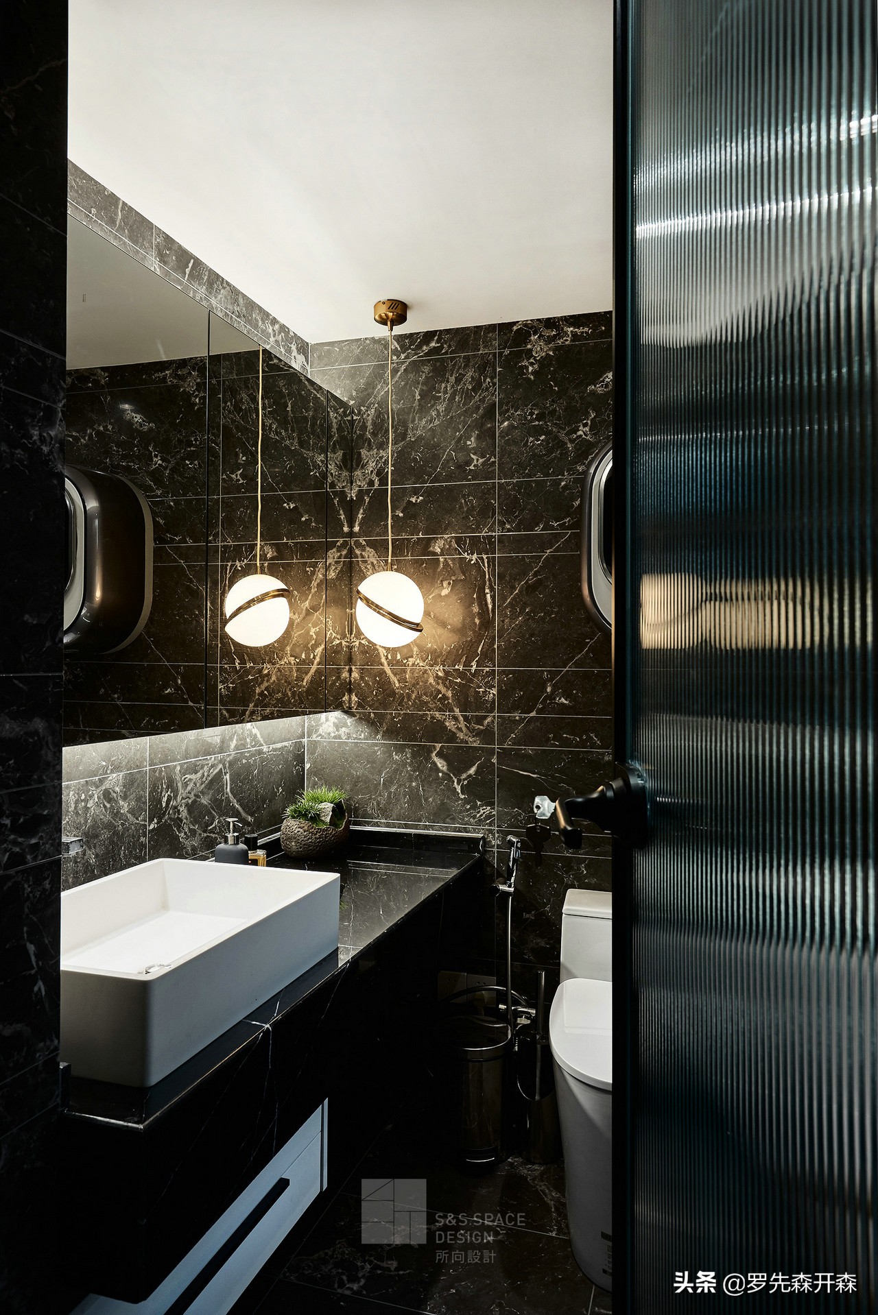 在每一寸光阴，虚度时光