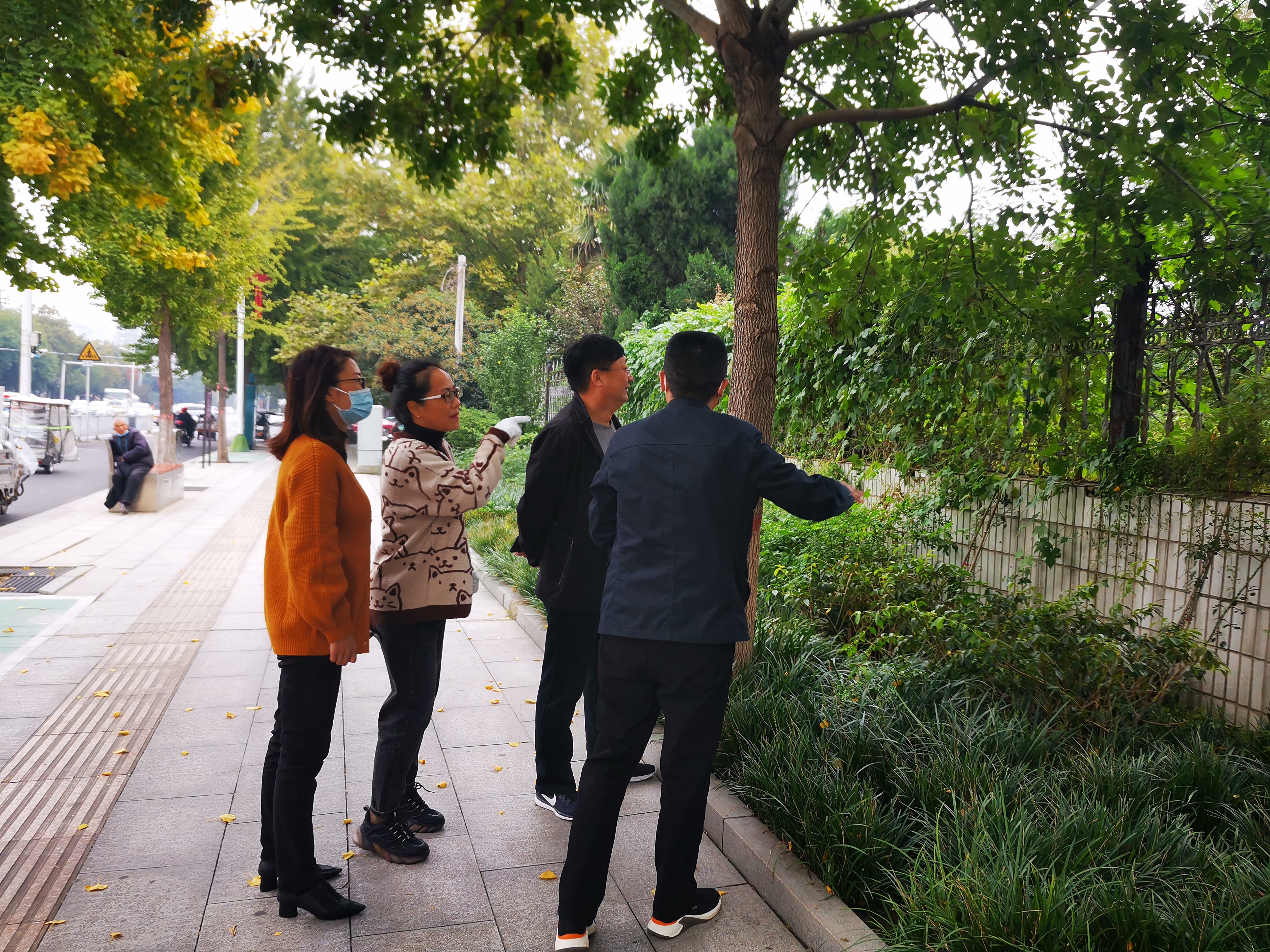 街道召集各村召开创卫紧急部署会,吹响治理冲锋号打赢创文攻坚战