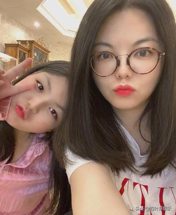 李湘早期给王诗龄选择学校,李湘谈王诗龄家庭作业