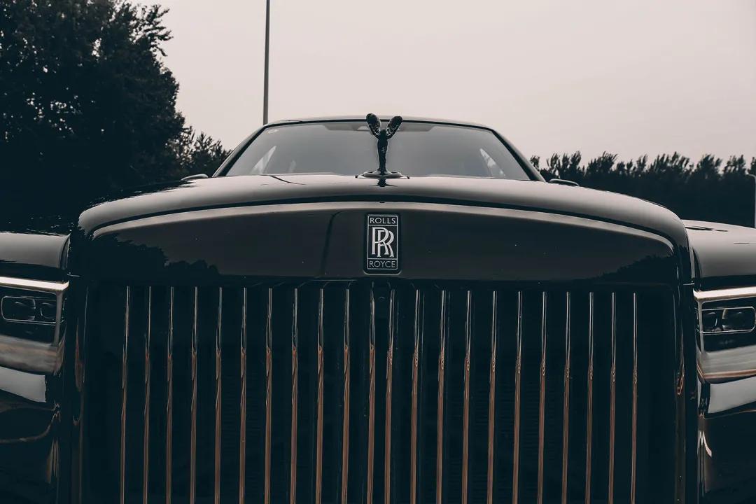 劳斯莱斯库里南blackbadge橘黄,劳斯莱斯库里南blackbadge越野