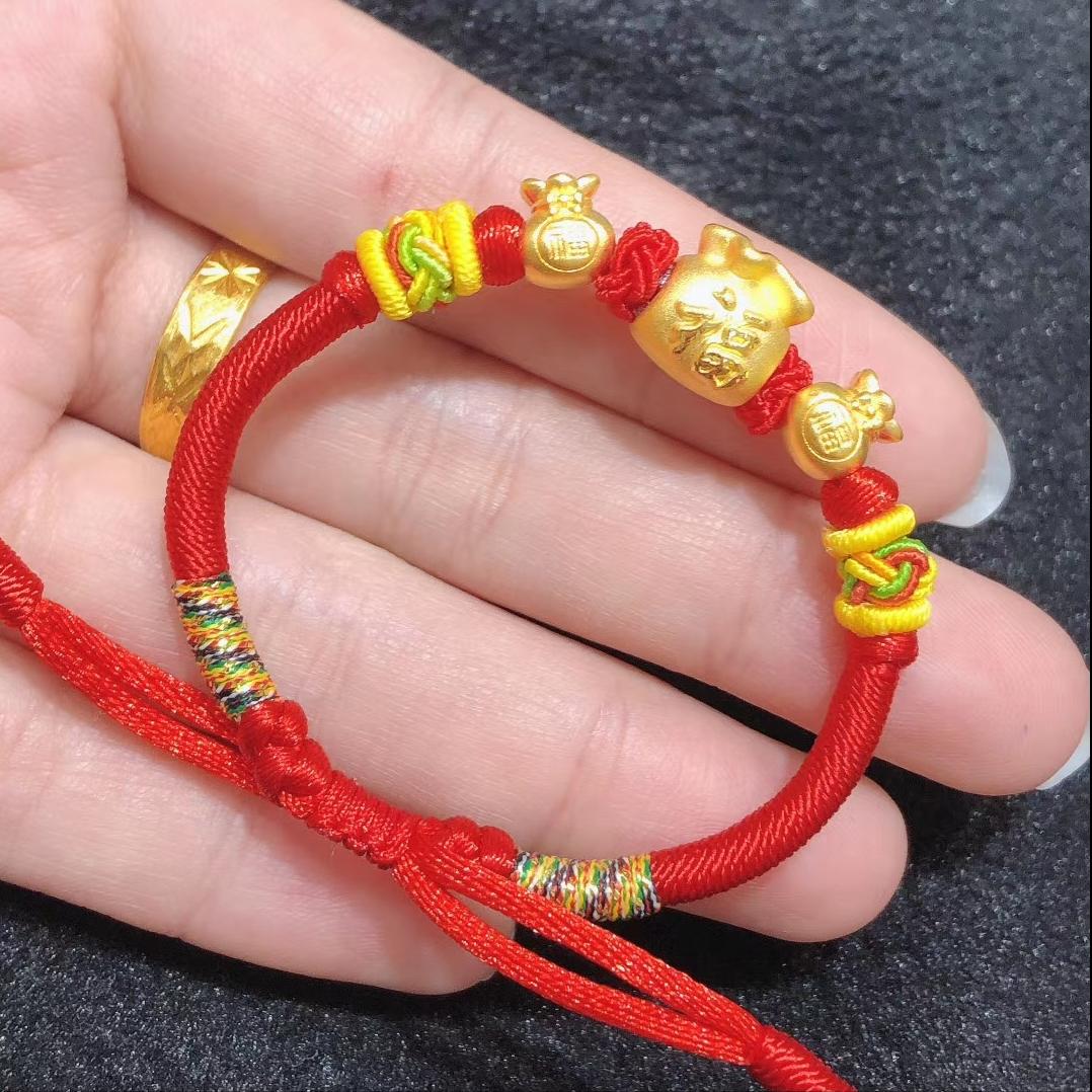 黄金首饰戴久了不发亮怎么清洗,金首饰戴不进去有什么好方法