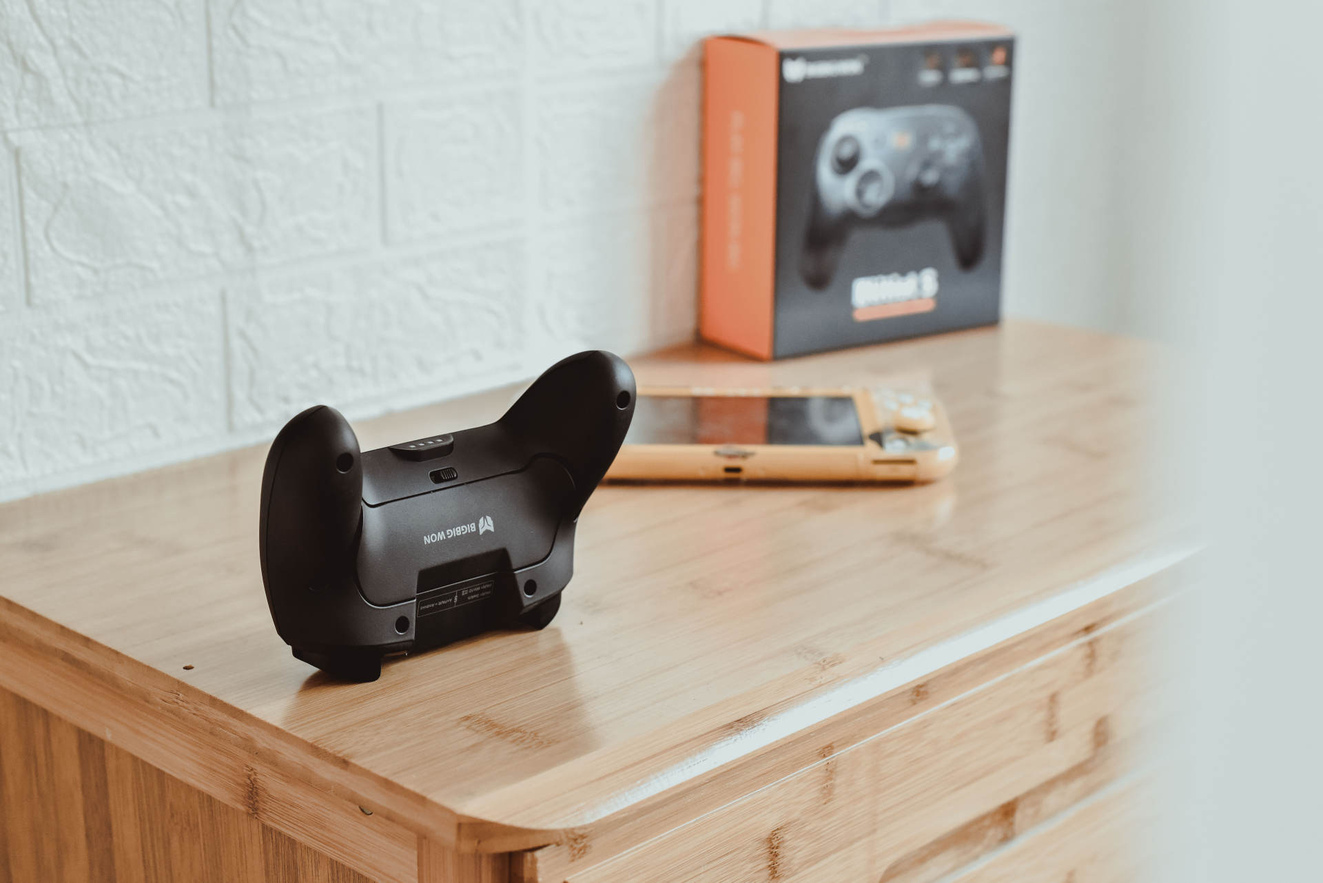 从新手到物理开挂，宏录制+6轴陀螺仪，BIGBIGWON游戏手柄体验