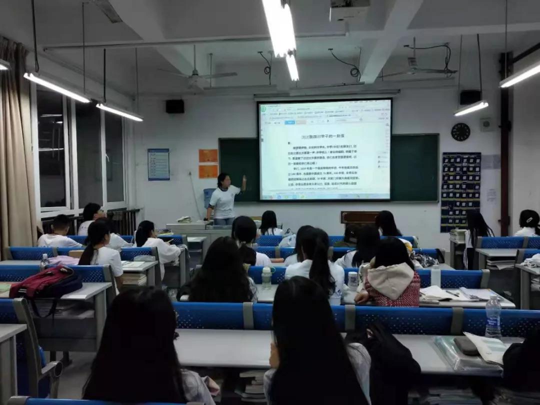 社会应取下有色眼镜，中职生已考上了985、211、还有清华大学