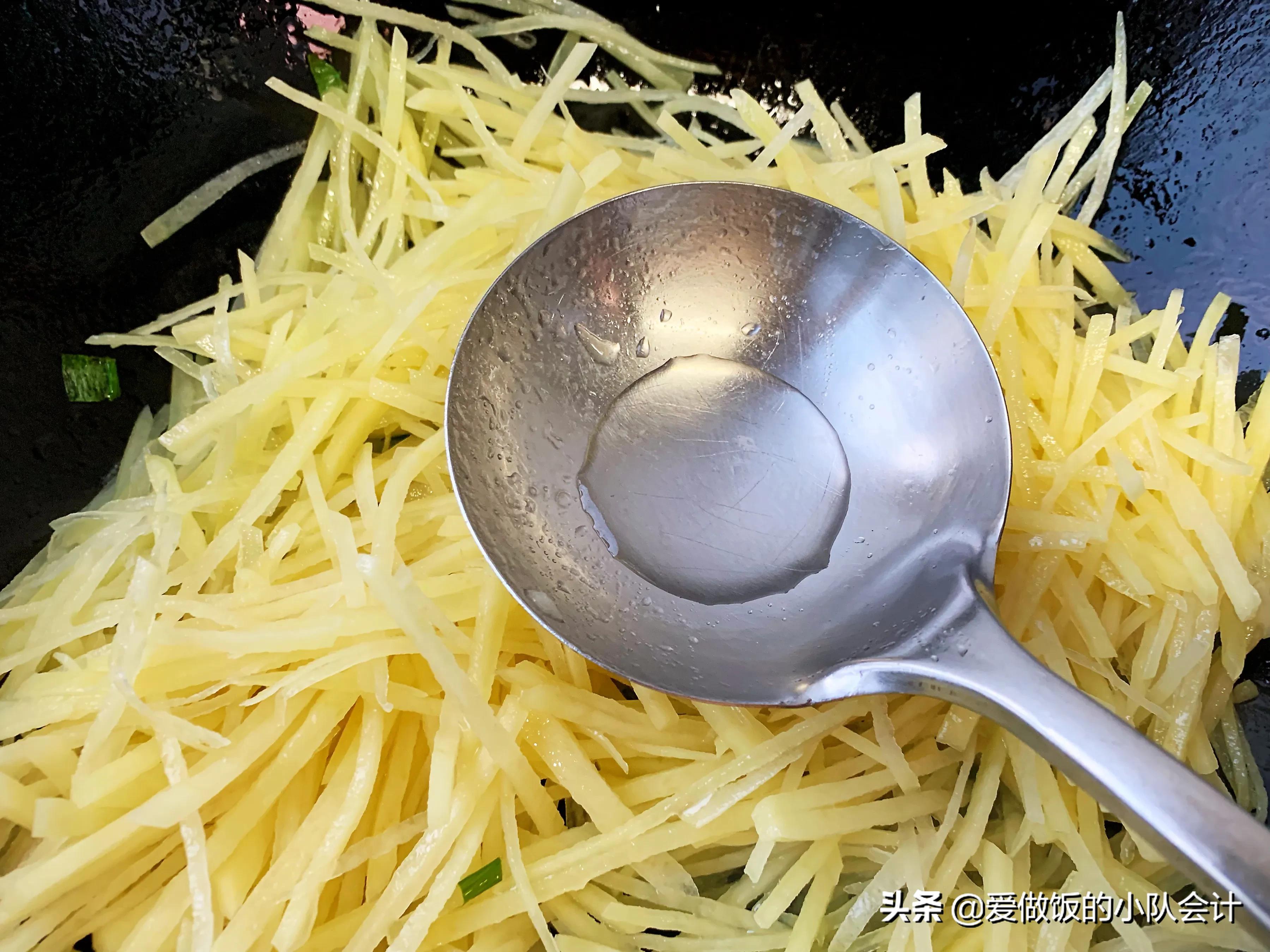 最简单炒土豆方法,最简单的炒土豆方法