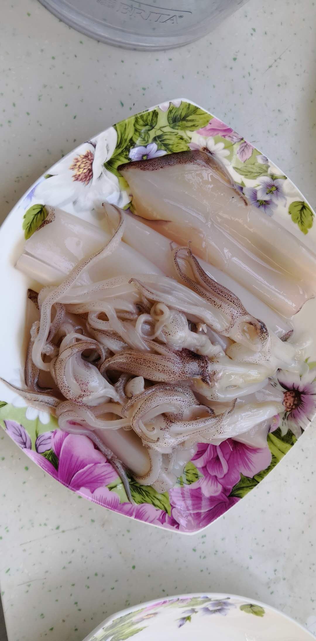 墨鱼鱿鱼笔管鱼哪个好吃,冷冻笔管鱼与鲜笔管鱼区别