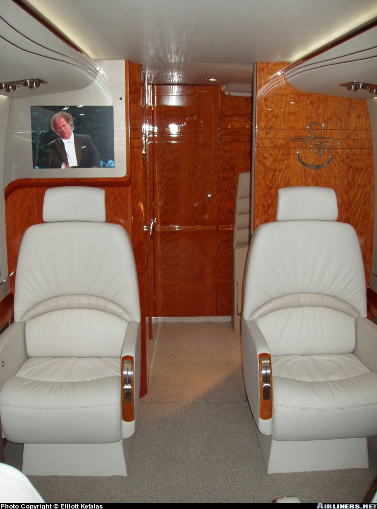 西科斯基s92直升机多少钱,西科斯基s92私人直升机