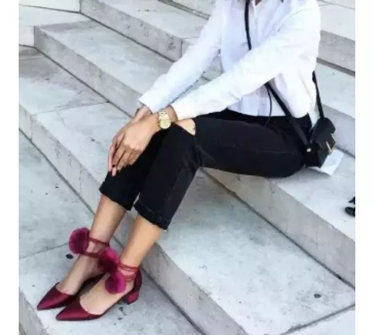 纯天然珍珠高跟鞋款式,适合高中生的高跟鞋款式