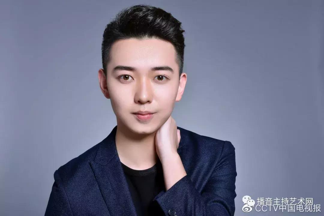 黄凯山东卫视新闻联播,黄凯新闻