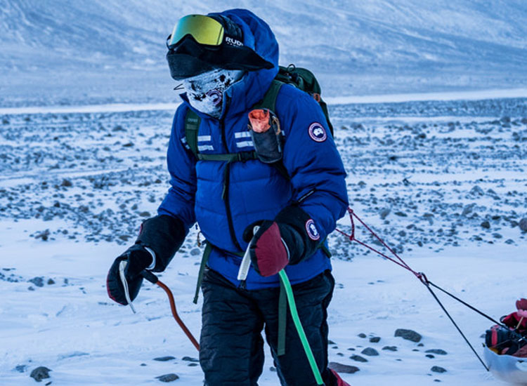 始祖鸟为什么没有羽绒服,没有北面的冬天
