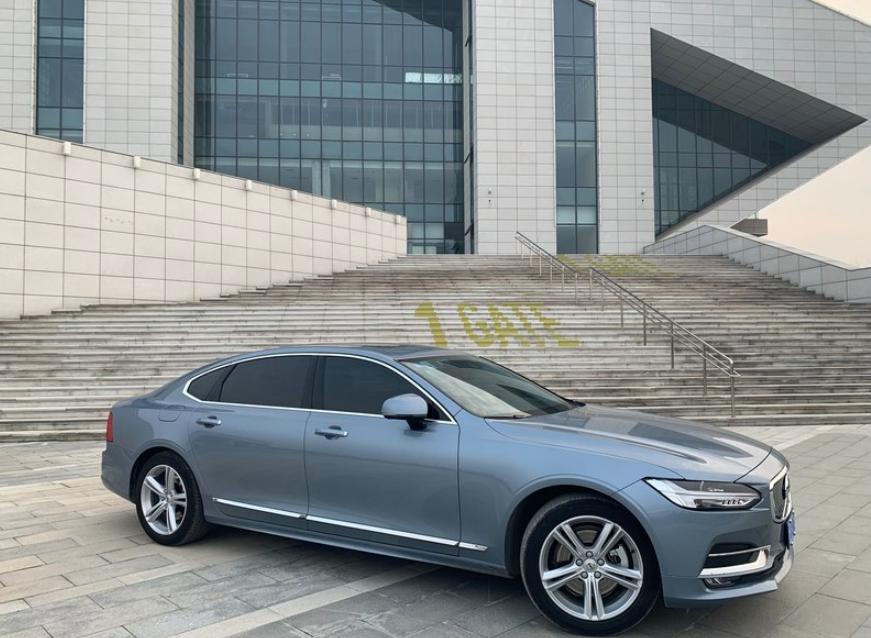 沃尔沃s90t8一年用车成本,奥迪a6跟沃尔沃s90后期用车成本