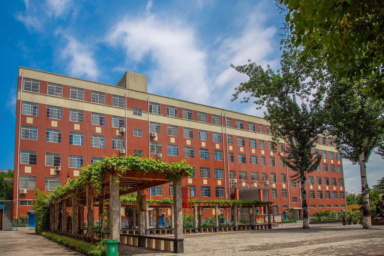 评焦作女教师维权案十二处错误,女教师质疑评职称不公