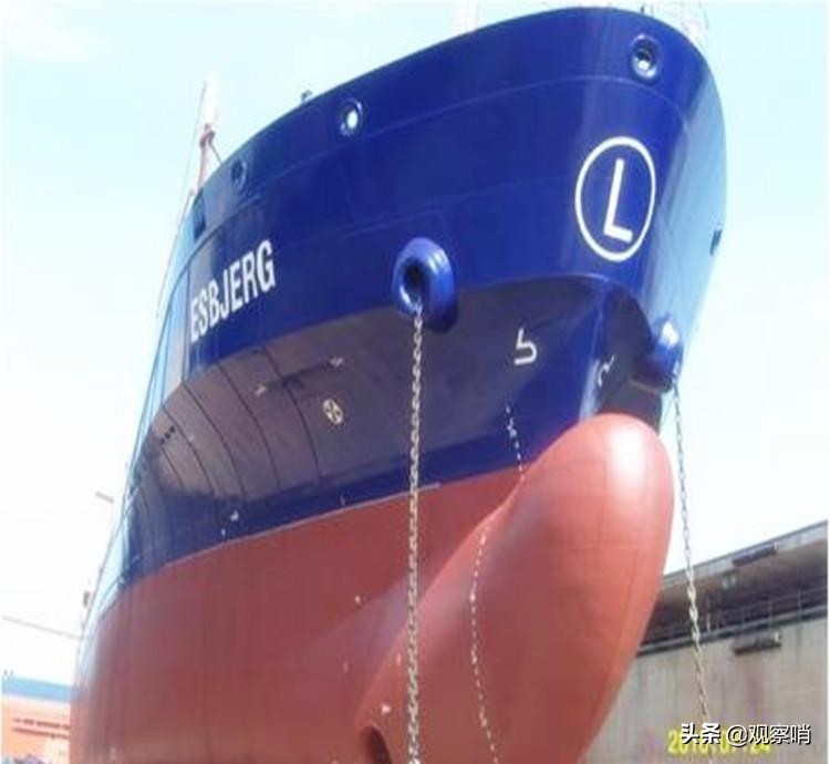 美国海军清理藤壶,美国的航母怎么处理藤壶