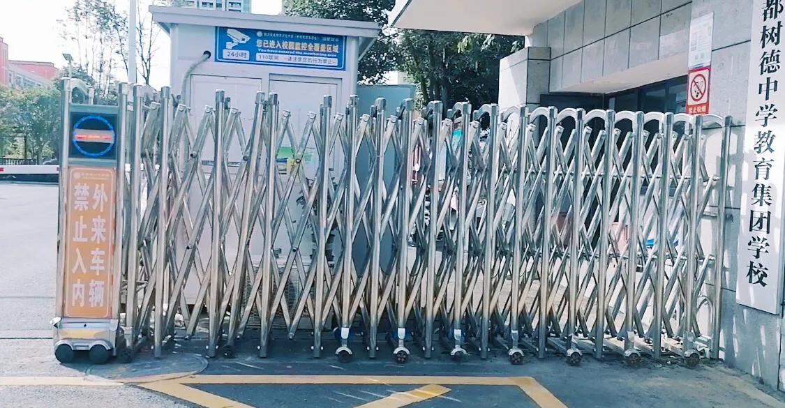 电动伸缩门轮子轴承怎么更换维修,电动伸缩门更换轮子