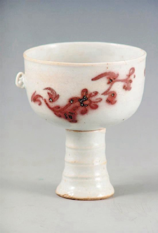 以前古人喝酒都是拿碗喝度数大吗,古人喝酒专用杯