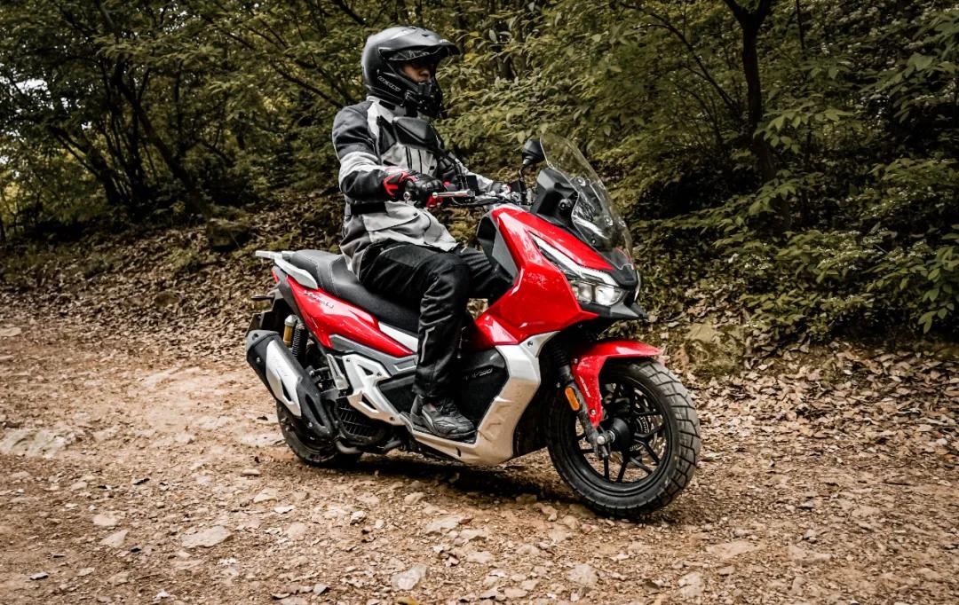 大阳ADV150胖虎试驾：真正的跨界踏板，兼顾城市越野可玩性极高