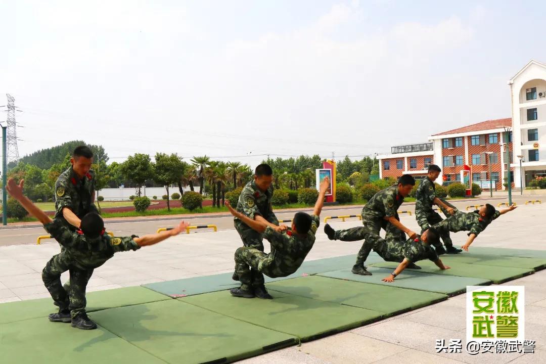 “燃值”飙升!直击夏日练兵场
