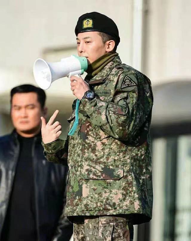 最好的时代最糟的时代,最好的时代和最坏的时代具体表现