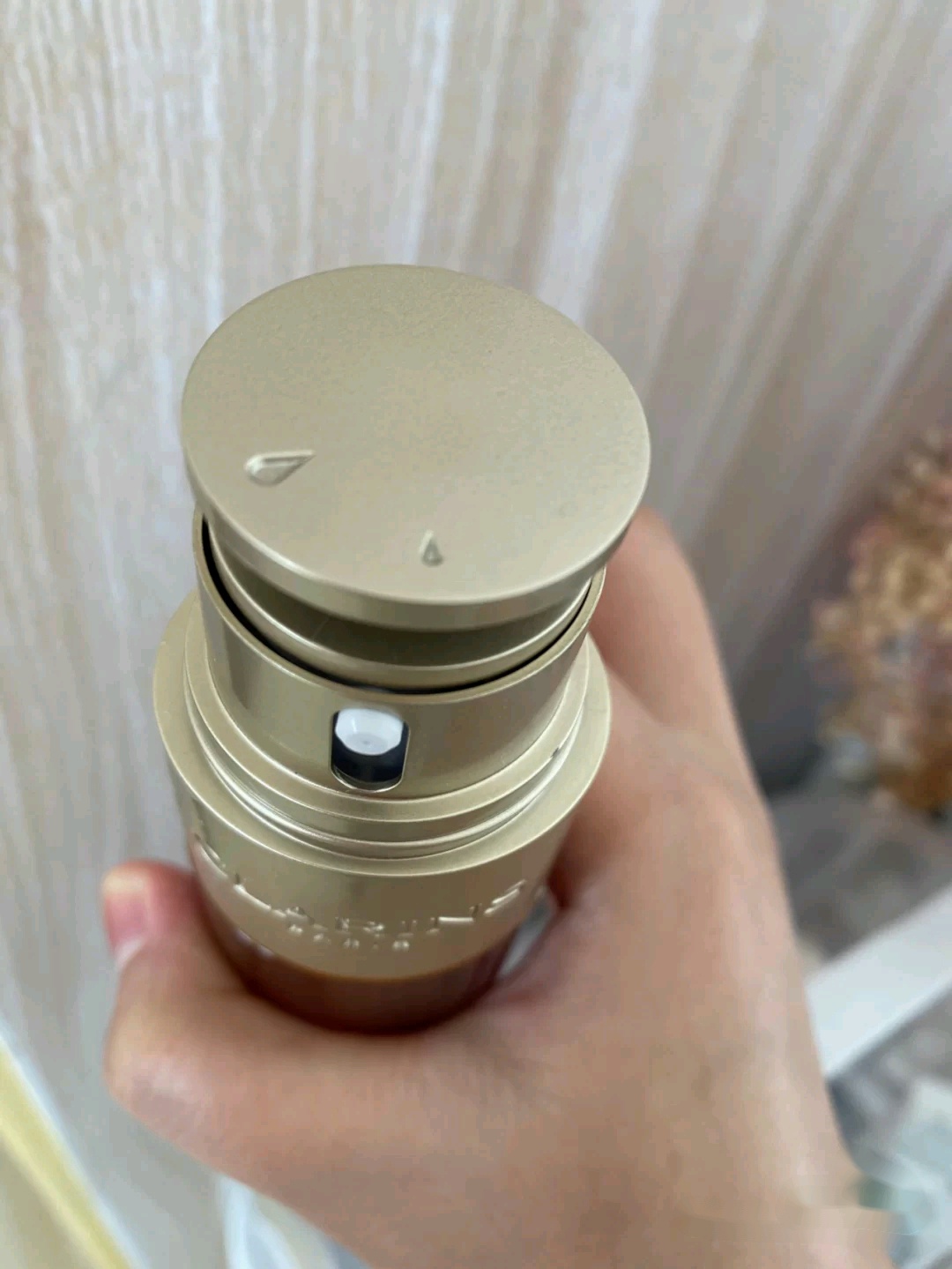 大牌小灯泡美白精华,好物推荐科颜氏淡斑精华