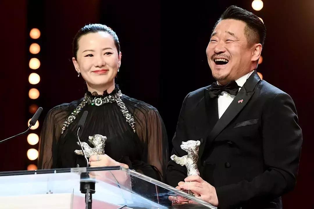 爽翻!一周上映两部年度十佳,这是什么神仙排片