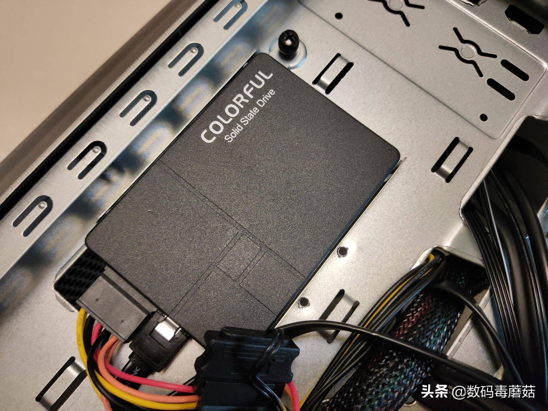 买一台整机有多难：七彩虹iGameM380拆给你看