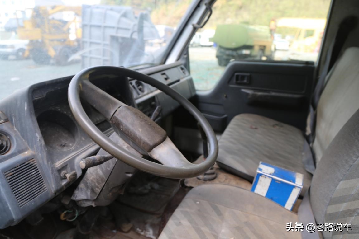 90年代老款江淮卡车,90年代丰田双门皮卡