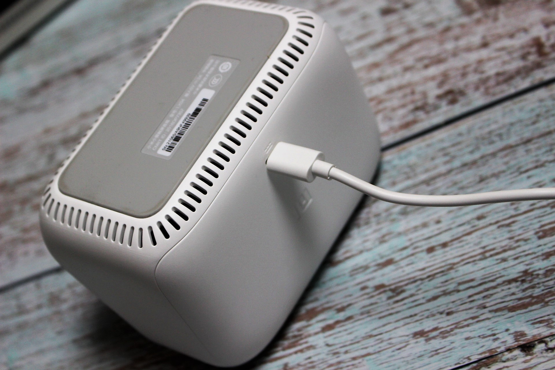 小米小爱触屏音箱pro8和小度x8,小米redmi小爱触屏音箱pro8英寸