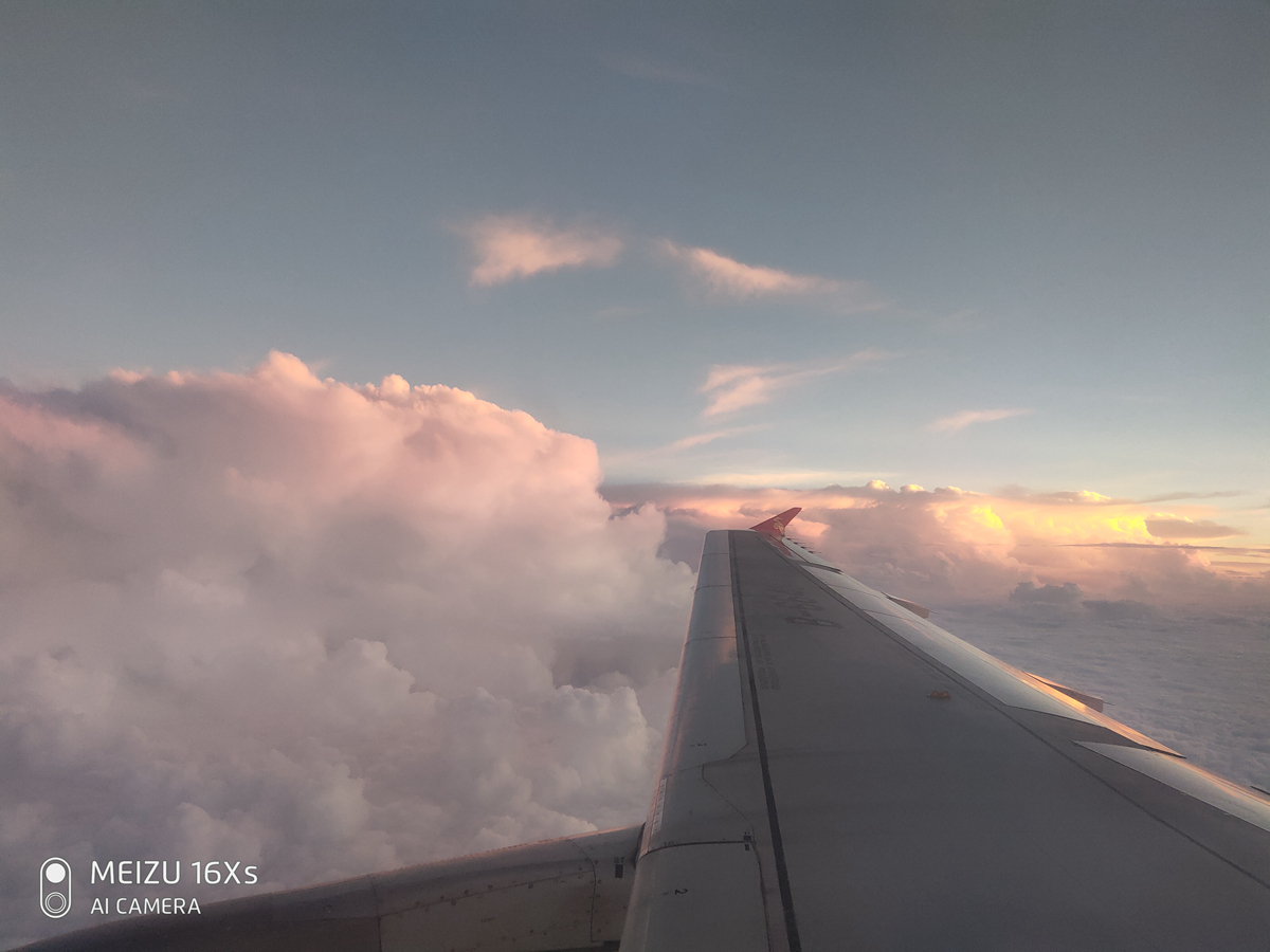 魅族16xs前置摄像拍照好模糊,千元三轴航拍机