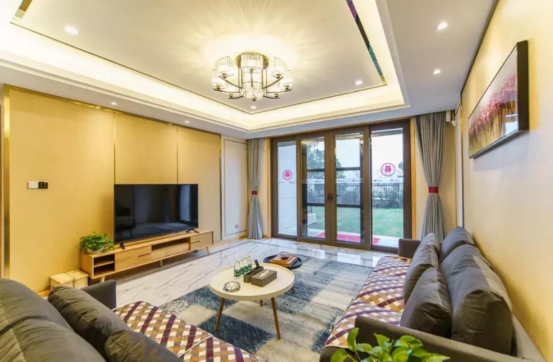 *京大南**塘金湖光山色一座真正地湖景别墅,静下来感受美好诗意生活