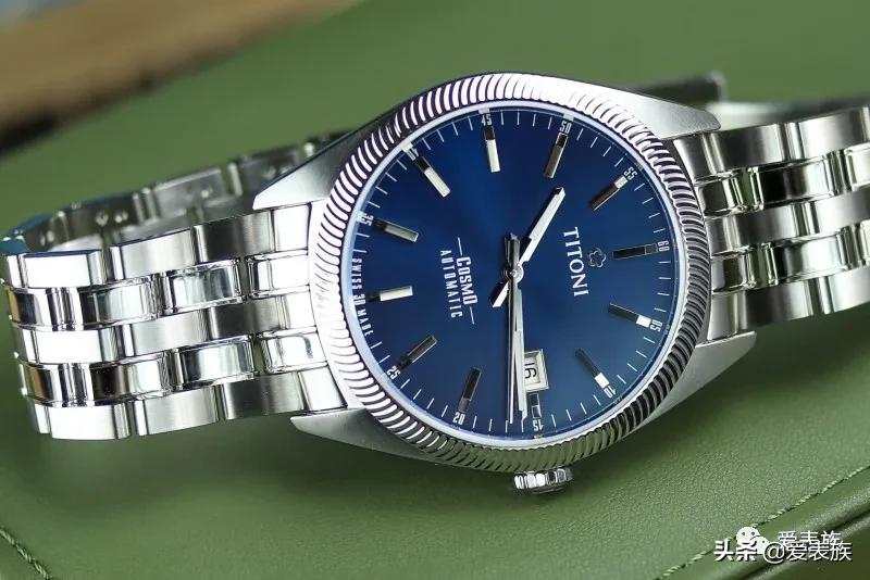 姊呰姳cosmo绯诲垪,姊呰姳cosmoking瀹囧畽绯诲垪