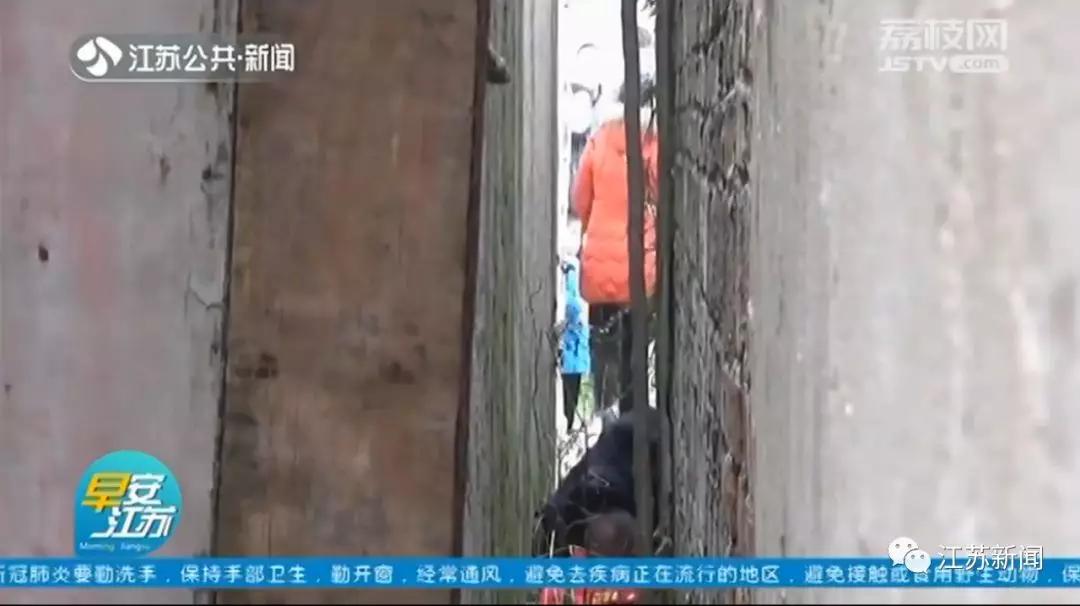 太阳真不错!58岁男子晒到头晕,竟一头栽进了……