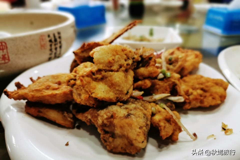 春雨菲菲游常熟滨江公园,浒浦江边品江鲜,23道菜共720元贵吗?