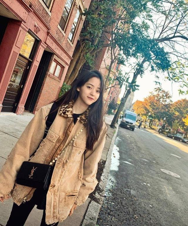 盘点娱乐圈00后漂亮妹妹们的穿搭,有你中意的那位吗?