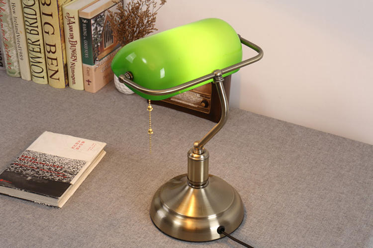 怎么选台灯目前口碑最好的护眼灯,成人夜读用什么台灯