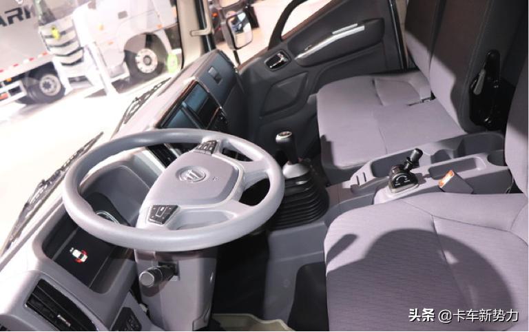 奥铃cts1排半最新款,最新款奥铃cts4.2米轻卡详细介绍