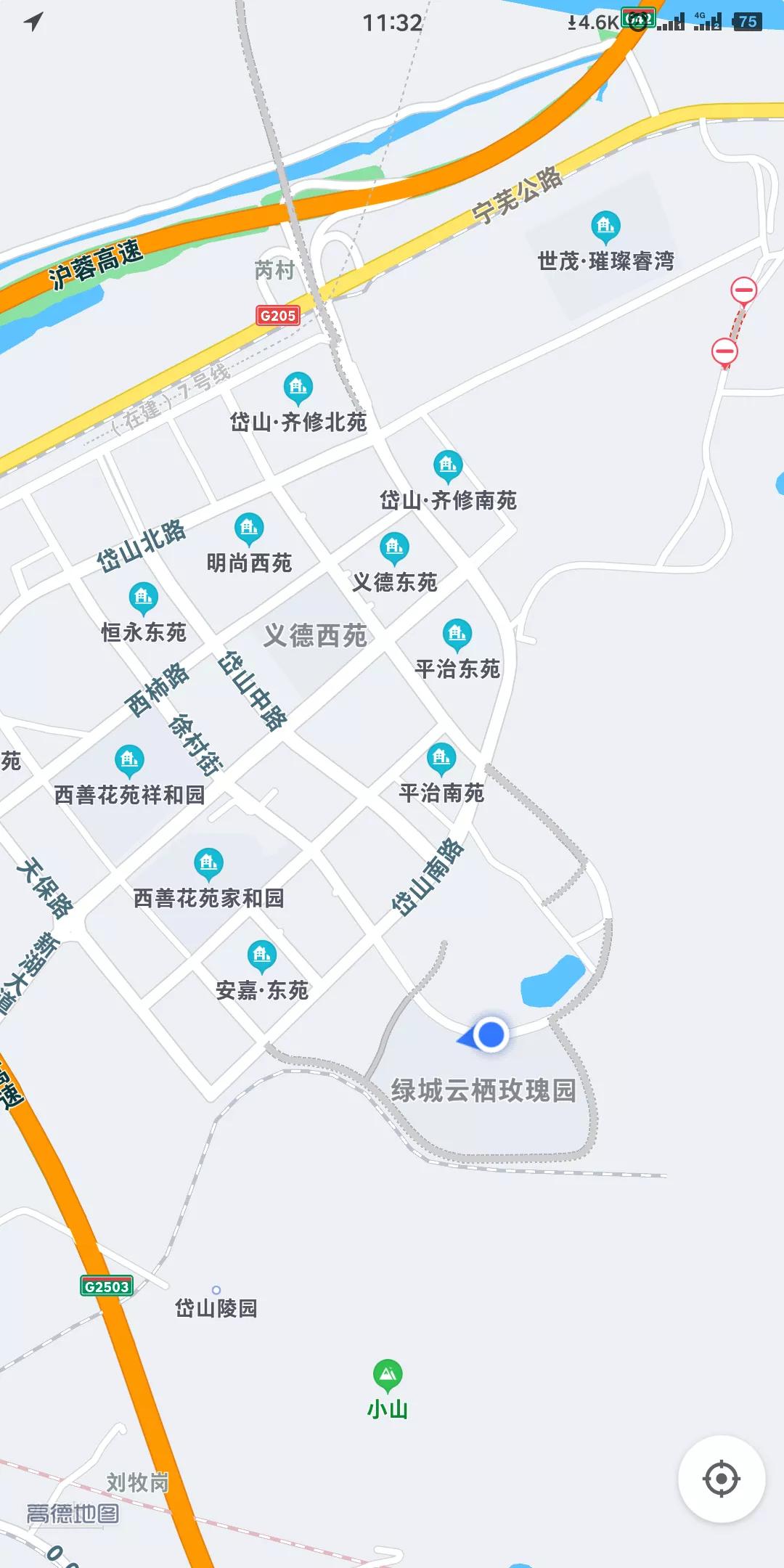 城南绿城云栖*瑰园玫**今日开盘，有人现场被劝“不要买这里！”