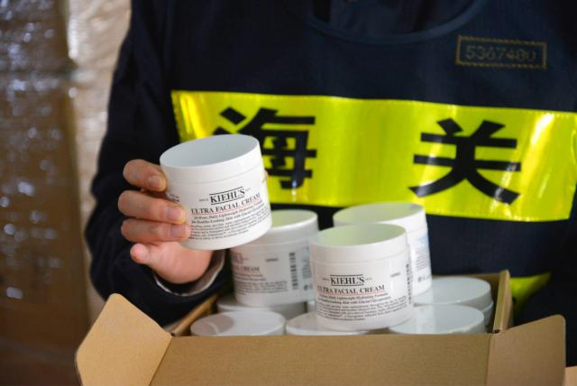 深圳海关2019年走私大案,深圳海关查获的案件