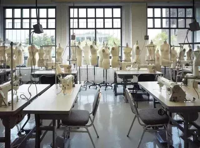学服装设计第一步应该干什么,学会设计服装最好的学校