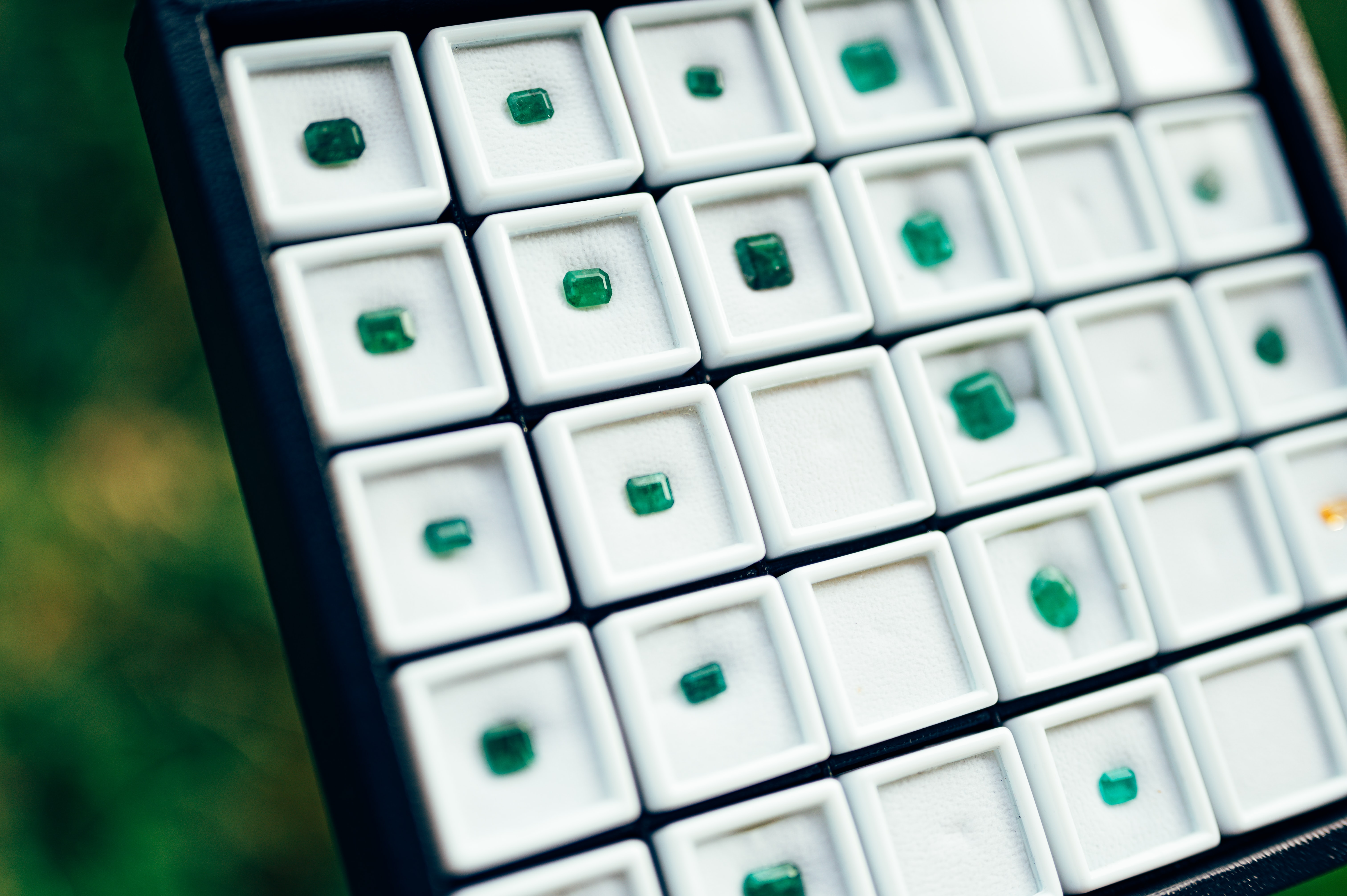 键盘按键冲突是什么原因,用键盘玩实况键位冲突