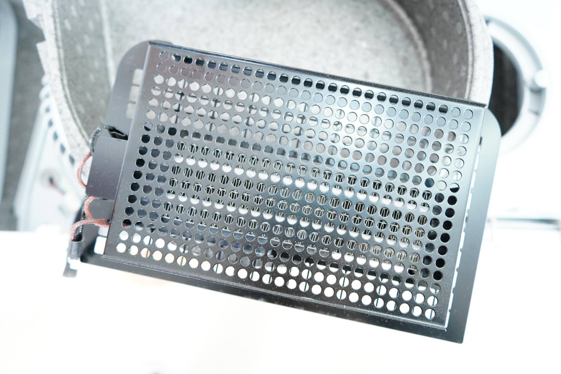 细分产品线还是市场需求——小米A1新风机，我们拆个透彻操作