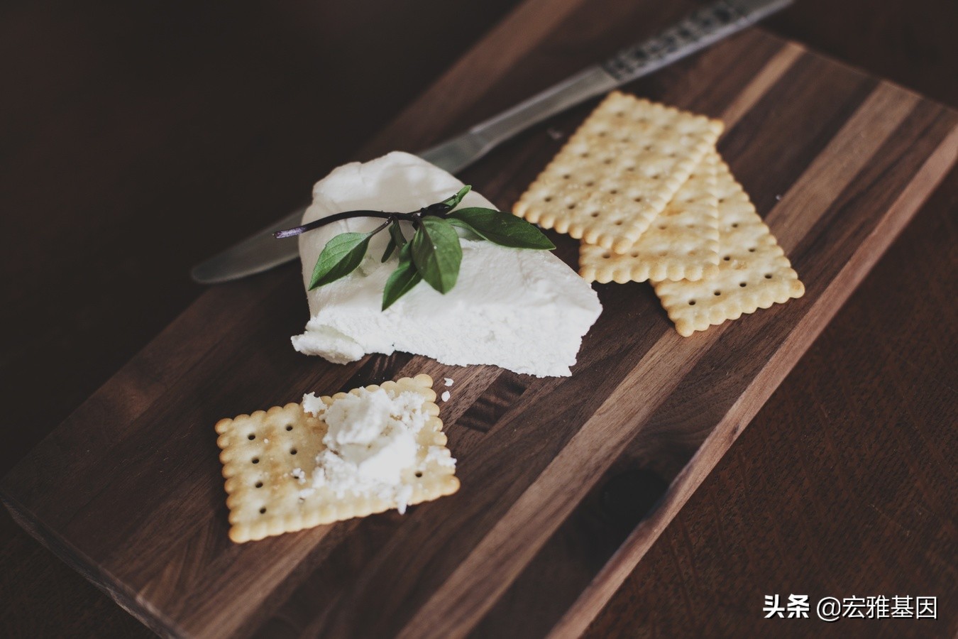六种热量特高的小零食,看起来热量低实则高热量的食物