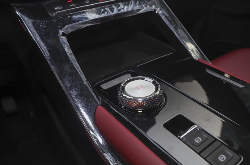 15到20万的中型suv六座油耗低的车,哪款SUV车省油而且性能好适合家用