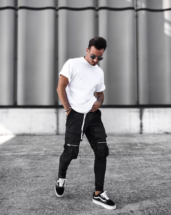 别人穿白T很时髦,自己穿起来却像睡衣,问题都出现在哪里?