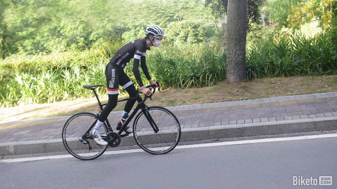 迪卡侬vanryselracer,迪卡侬vanrysel公路车配置