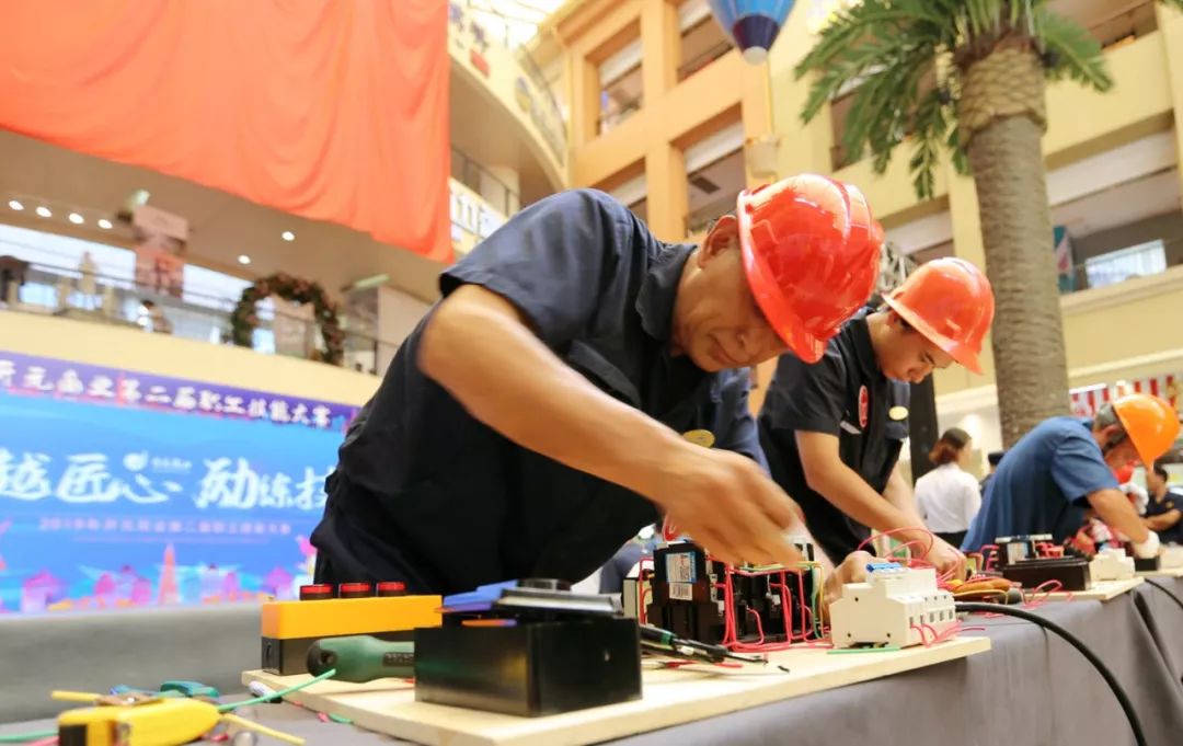 开元摆台技术比武视频,杭州开元名都大酒店技术比武