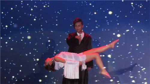 揭秘人体悬浮术,原来是这样