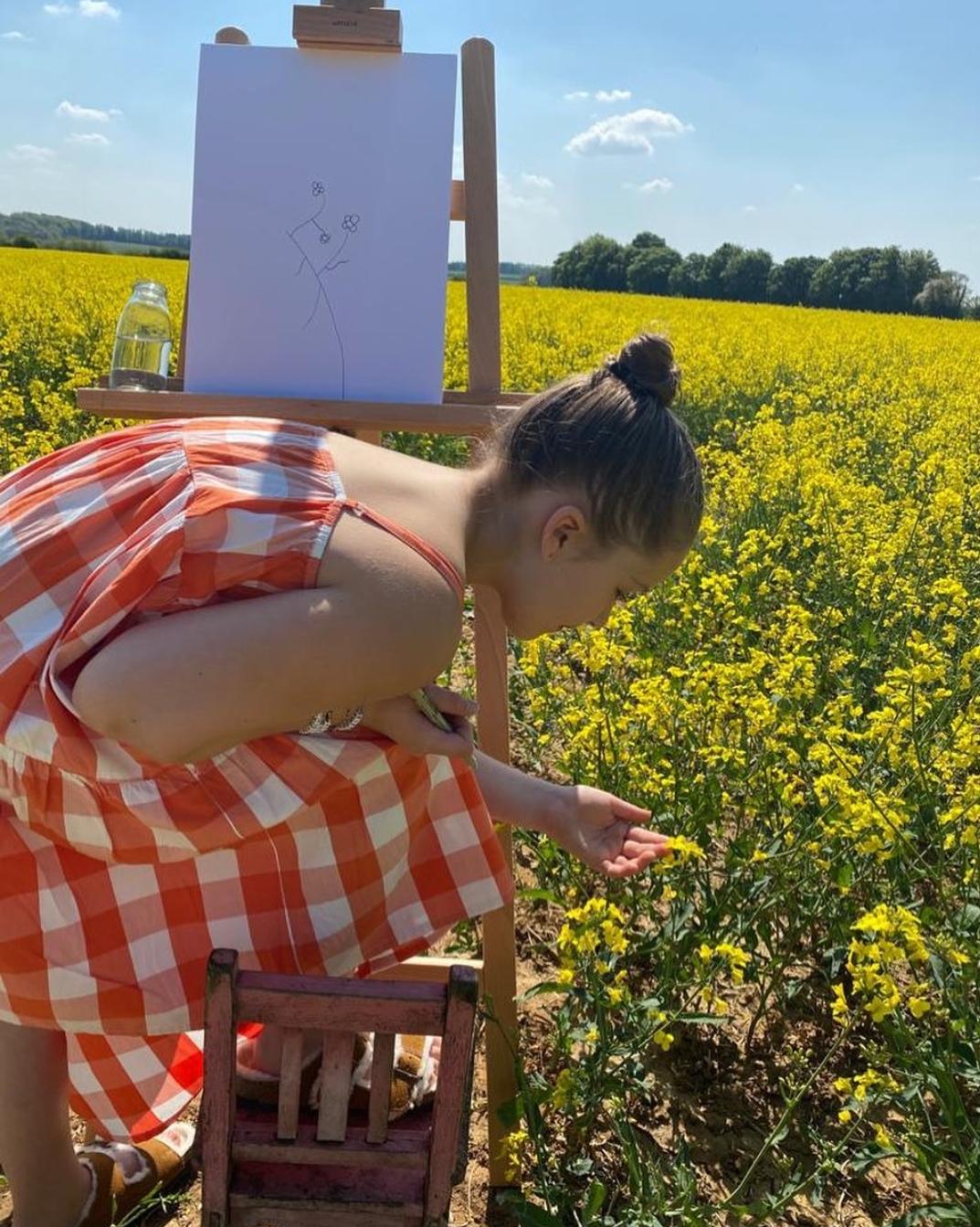 贝克汉姆女儿健身,贝克汉姆女儿游泳