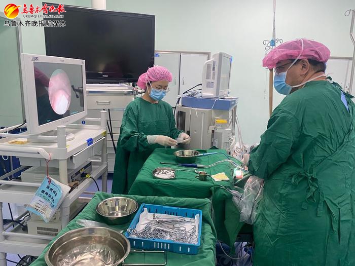 新生儿鼻腔闭锁怎么办,新生儿鼻孔堵塞呼吸不畅正常吗