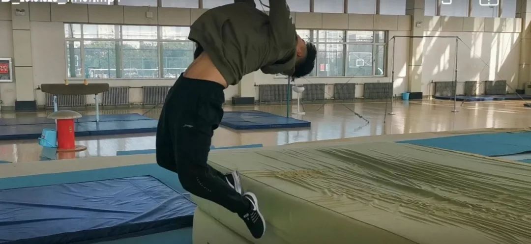 适合艺体生走的东北大学,当艺考生遇上少数民族