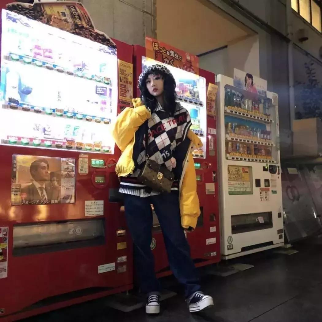 除了那位「E奶」女孩以外,DJ圈还有许多值得关注的小姐姐存在！