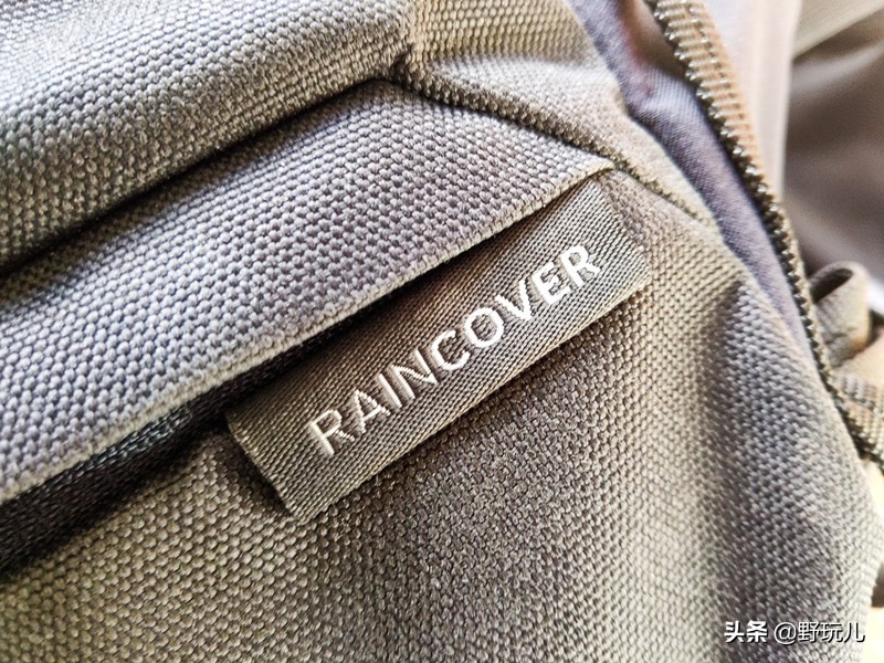 塞北初夏，拓乐陪我逐云日，拓乐Thule35LAllTrailX背包测评